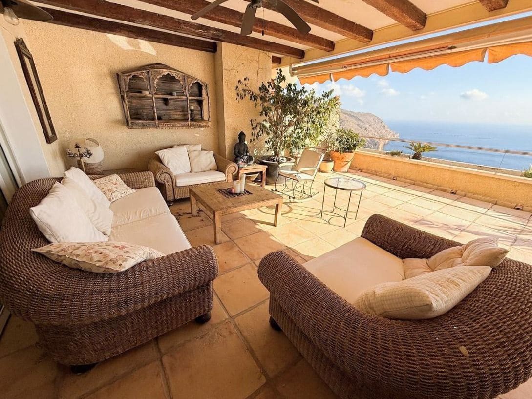 4 bedroom Apartment for sale in Altea with pool garage - € 850,000 (Ref: 7423885)