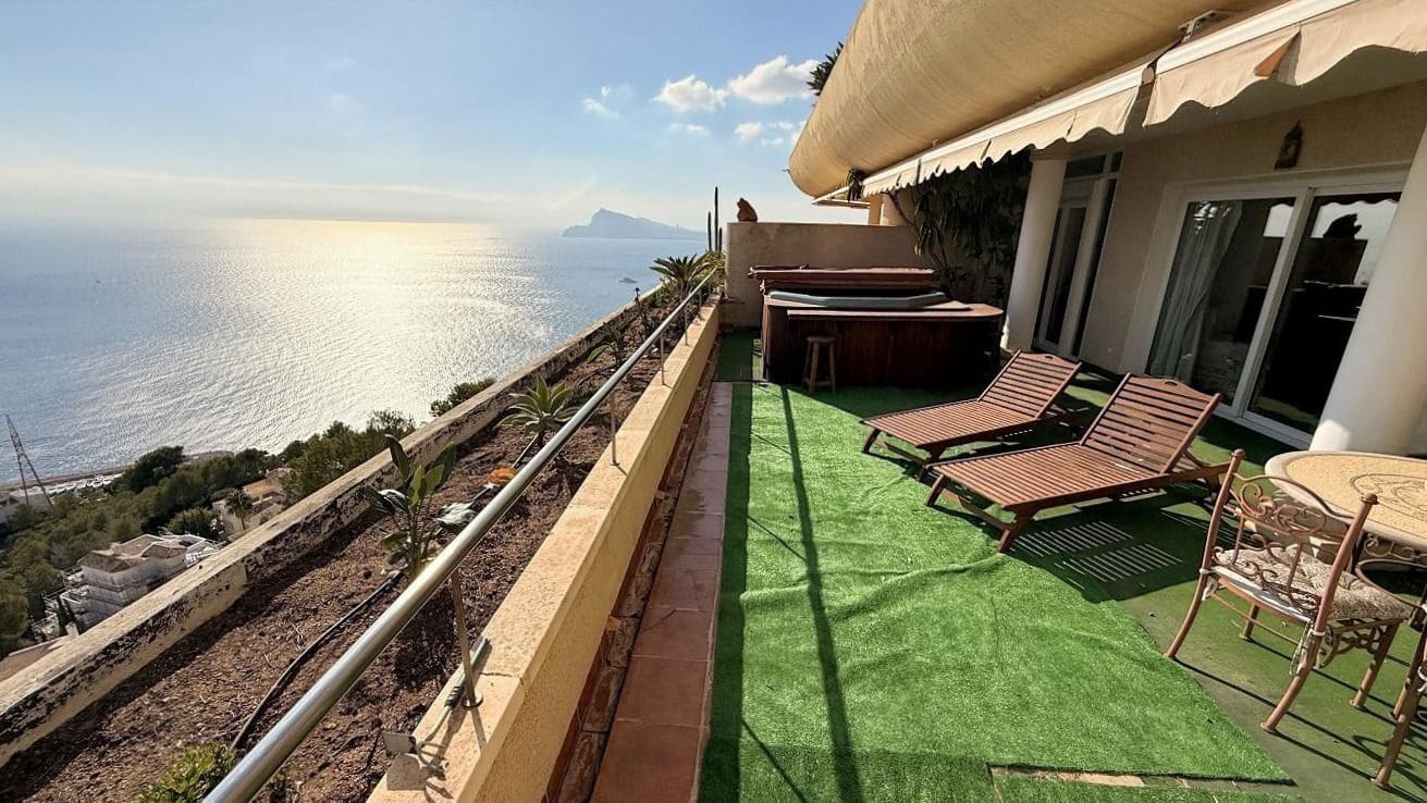 4 bedroom Apartment for sale in Altea with pool garage - € 850,000 (Ref: 7423885)
