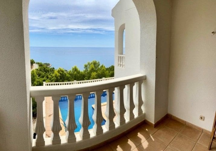 5 Zimmer Villa zu verkaufen in Altea mit Pool Garage - 1.200.000 € (Ref: 7423886)