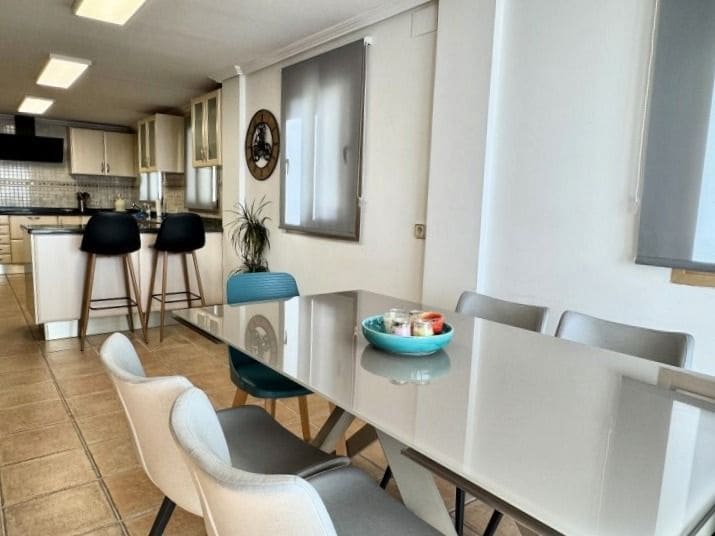 5 Zimmer Villa zu verkaufen in Altea mit Pool Garage - 1.200.000 € (Ref: 7423886)