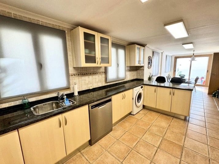 5 Zimmer Villa zu verkaufen in Altea mit Pool Garage - 1.200.000 € (Ref: 7423886)