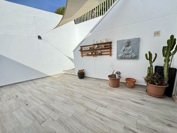 5 Zimmer Villa zu verkaufen in Altea mit Pool Garage - 1.200.000 € (Ref: 7423886)