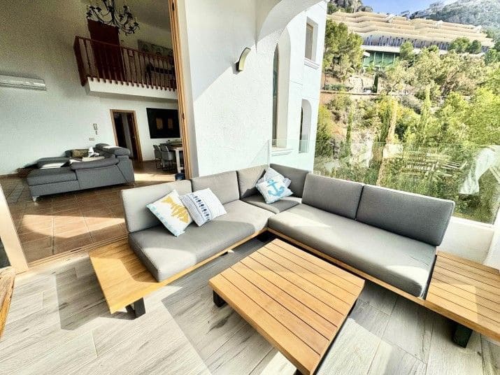 5 Zimmer Villa zu verkaufen in Altea mit Pool Garage - 1.200.000 € (Ref: 7423886)