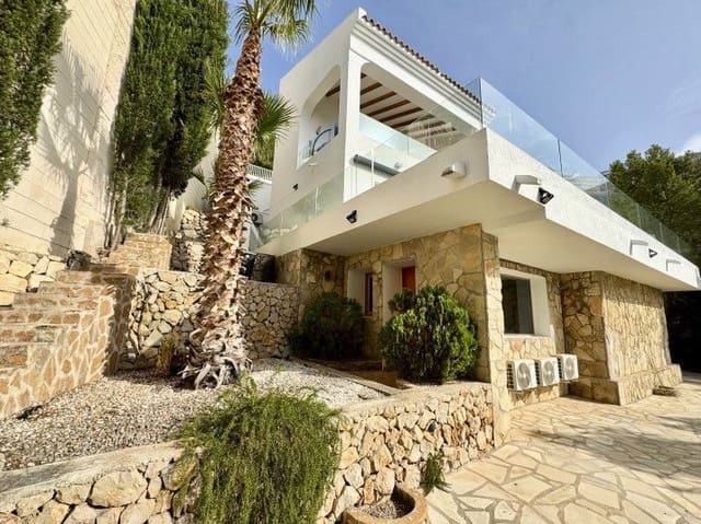 5 Zimmer Villa zu verkaufen in Altea mit Pool Garage - 1.200.000 € (Ref: 7423886)