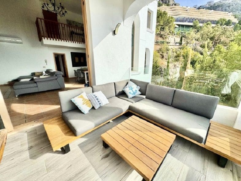 5 Zimmer Villa zu verkaufen in Altea mit Pool Garage - 1.200.000 € (Ref: 7423886)