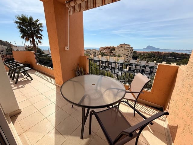 Apartamento de 2 habitaciones en Altea en alquiler con piscina garaje - 900 € (Ref: 7754660)