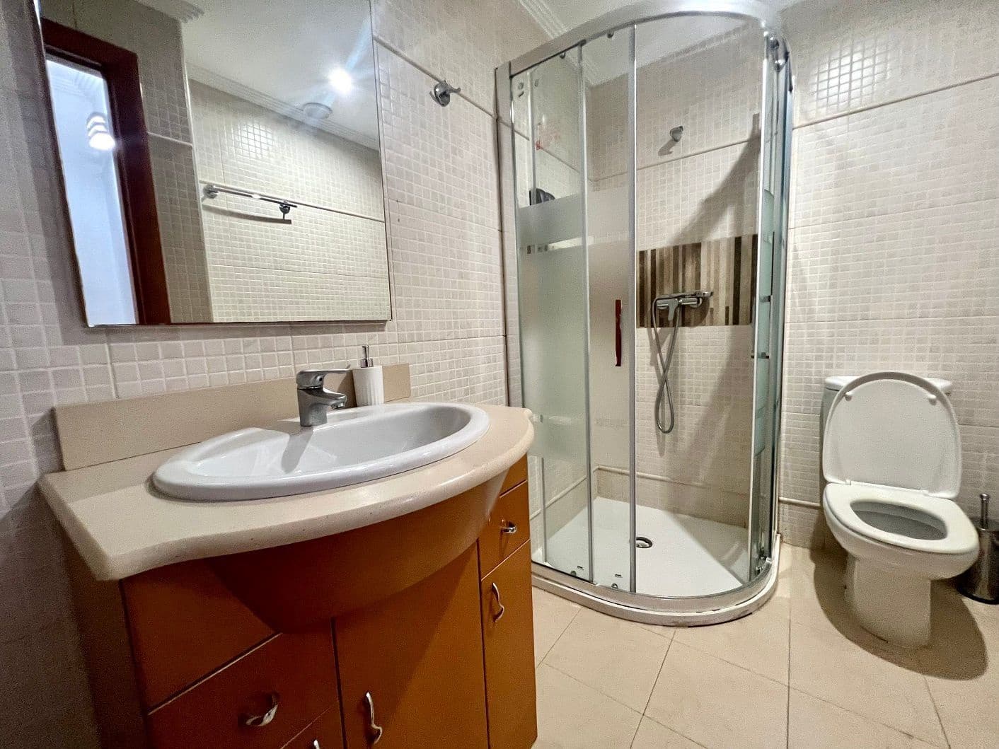 Appartement de 2 chambres à louer à Altea avec piscine garage - 1 350 € (Ref: 7900231)