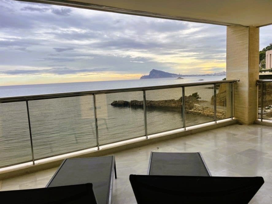 3 bedroom Apartment for sale in Altea with pool garage - € 395,000 (Ref: 8000413)