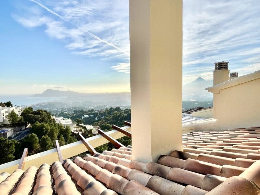 5 camera da letto Villetta Bifamiliare in vendita in Altea con piscina garage - 595.000 € (Rif: 8047031)