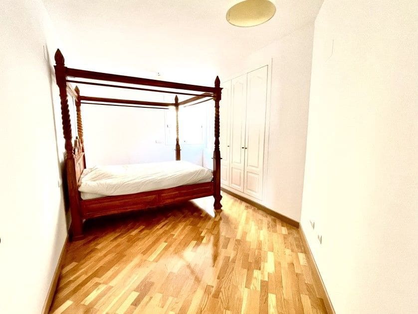 5 camera da letto Villetta Bifamiliare in vendita in Altea con piscina garage - 595.000 € (Rif: 8047031)