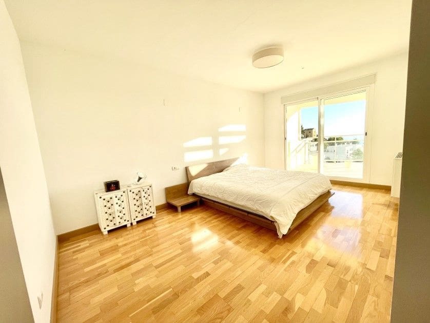 5 camera da letto Villetta Bifamiliare in vendita in Altea con piscina garage - 595.000 € (Rif: 8047031)