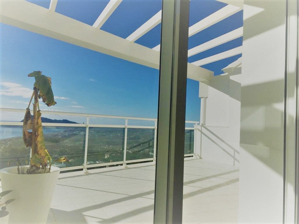 5 camera da letto Villetta Bifamiliare in vendita in Altea con piscina garage - 595.000 € (Rif: 8047031)