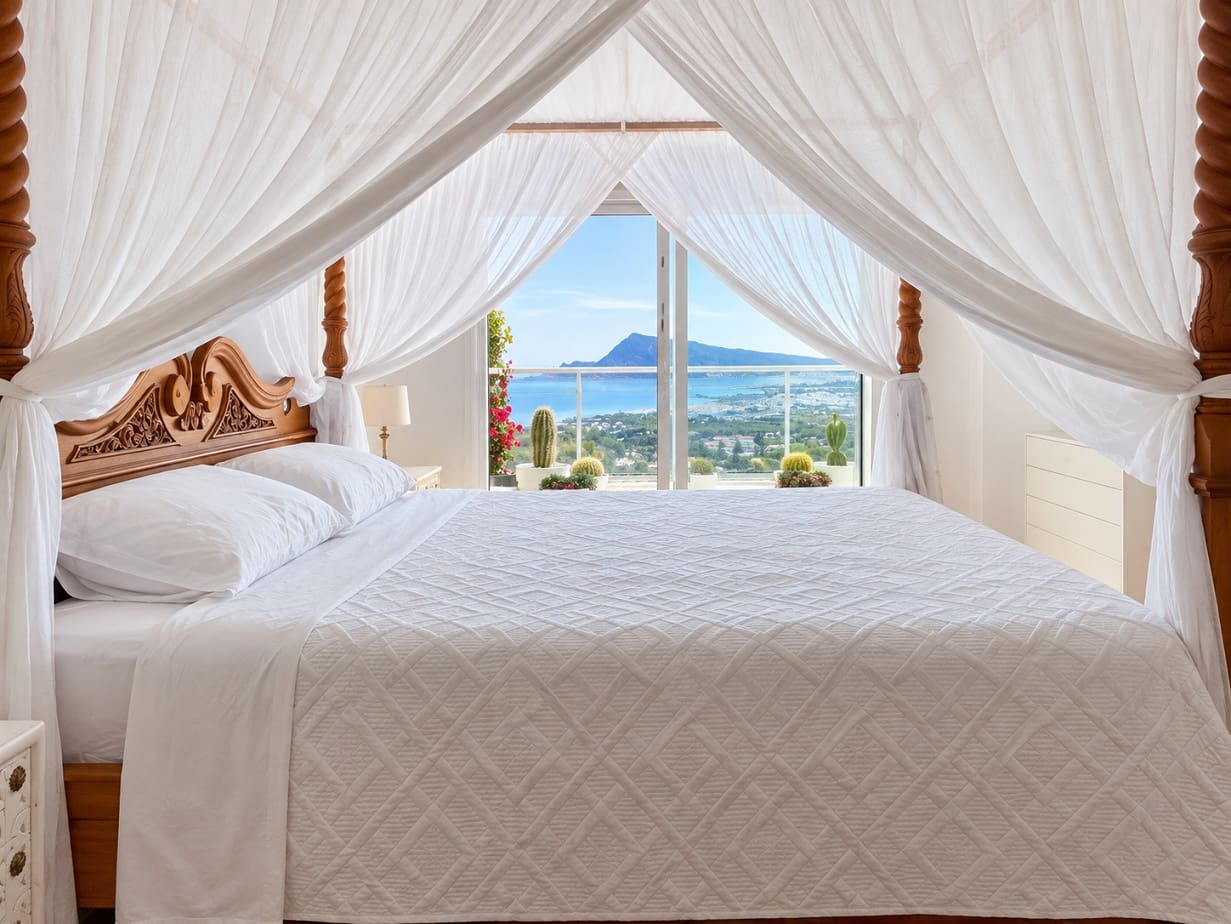 5 bedroom Semi-detached Villa for sale in Altea with pool garage - € 595,000 (Ref: 8047031)