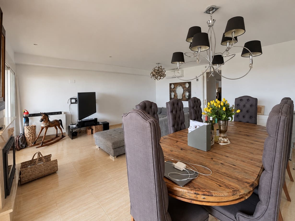 5 bedroom Semi-detached Villa for sale in Altea with pool garage - € 595,000 (Ref: 8047031)