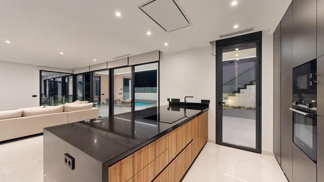 3 Zimmer Villa zu verkaufen in Finestrat mit Pool Garage - 1.200.000 € (Ref: 8054771)