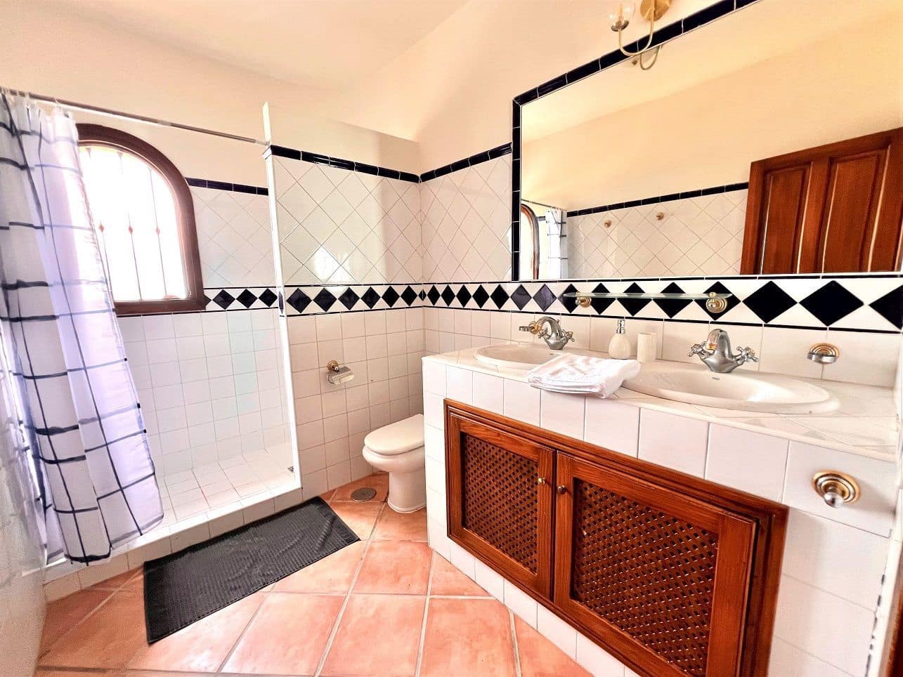 Chalet de 4 habitaciones en Altea en alquiler con piscina garaje - 4.500 € (Ref: 8168612)