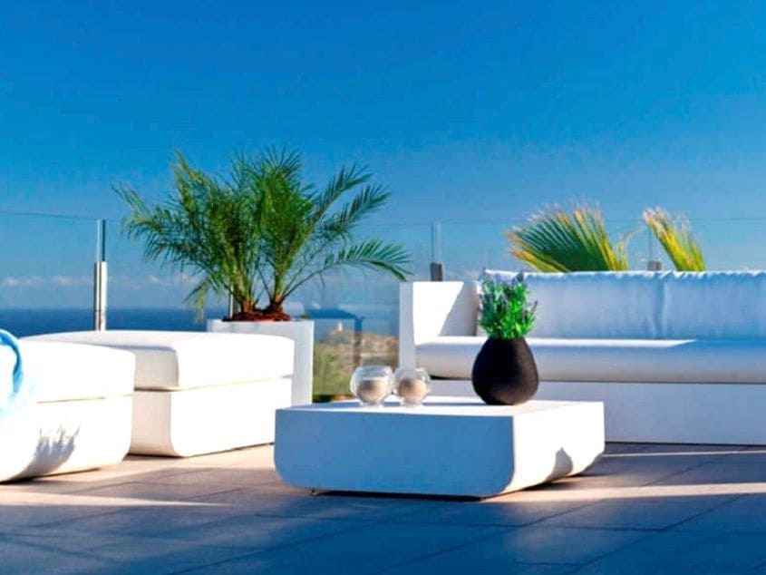 3 bedroom Villa for sale in Cumbre del Sol with pool garage - € 1,745,000 (Ref: 8212783)