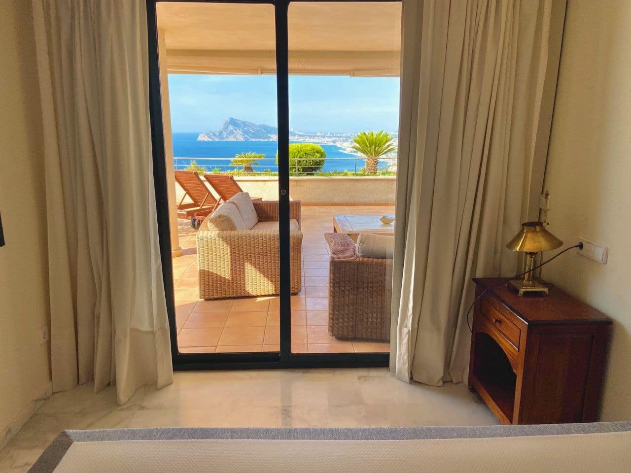 3 bedroom Apartment for sale in Altea with pool garage - € 680,000 (Ref: 8241888)