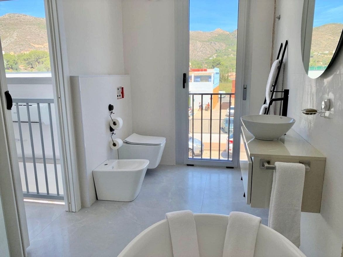 3 soveværelse Villa til leje i Jalon / Xalo med swimmingpool garage - € 1.850 (Ref: 8306208)