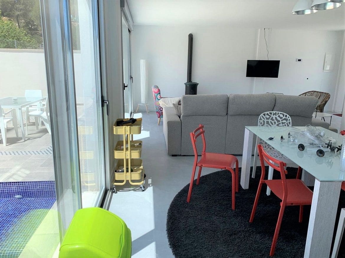 3 soveværelse Villa til leje i Jalon / Xalo med swimmingpool garage - € 1.850 (Ref: 8306208)