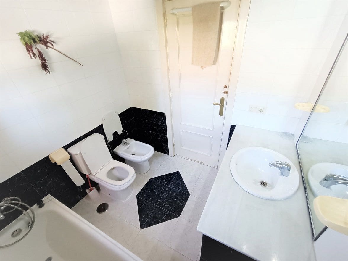 5 soverom Villa til salgs i Benidorm med svømmebasseng garasje - € 477 000 (Ref: 8317715)