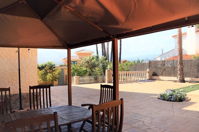 5 soverom Villa til salgs i Benidorm med svømmebasseng garasje - € 477 000 (Ref: 8317715)