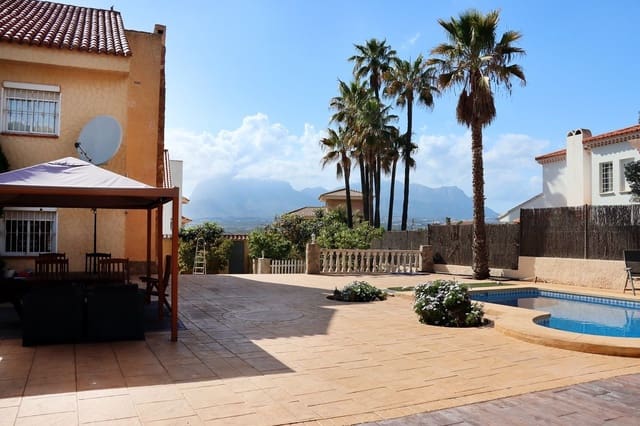 5 soverom Villa til salgs i Benidorm med svømmebasseng garasje - € 477 000 (Ref: 8317715)