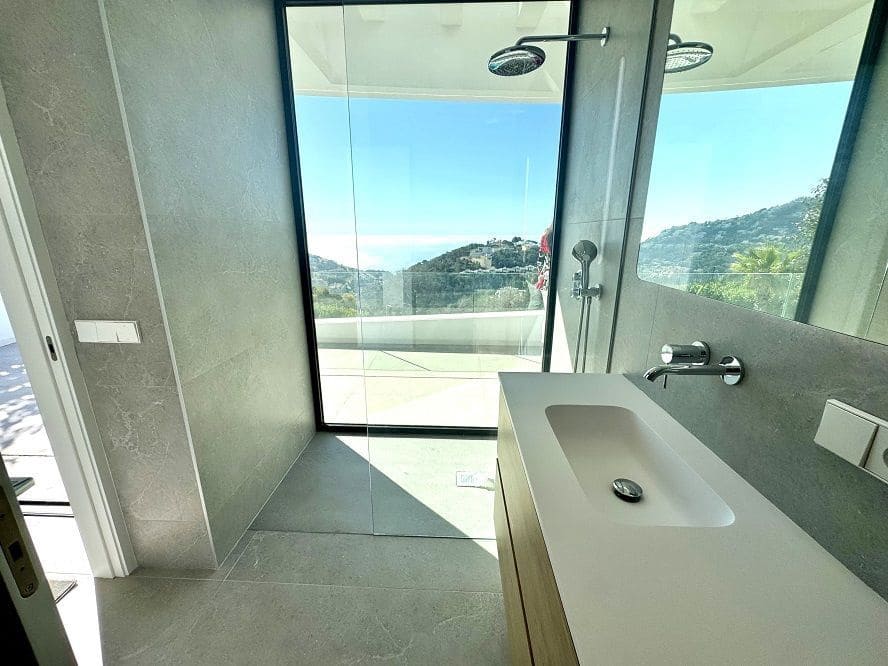 4 soveværelse Villa til salg i Altea med swimmingpool garage - € 2.290.000 (Ref: 8351823)