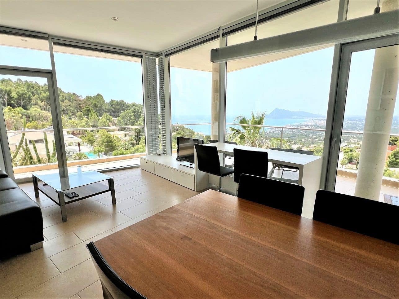 6 bedroom Villa for sale in Altea with pool garage - € 1,999,000 (Ref: 8358447)
