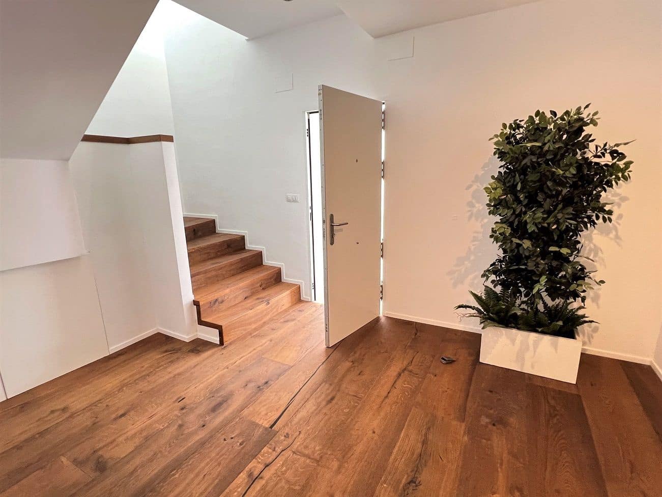 6 bedroom Villa for sale in Altea with pool garage - € 1,999,000 (Ref: 8358447)