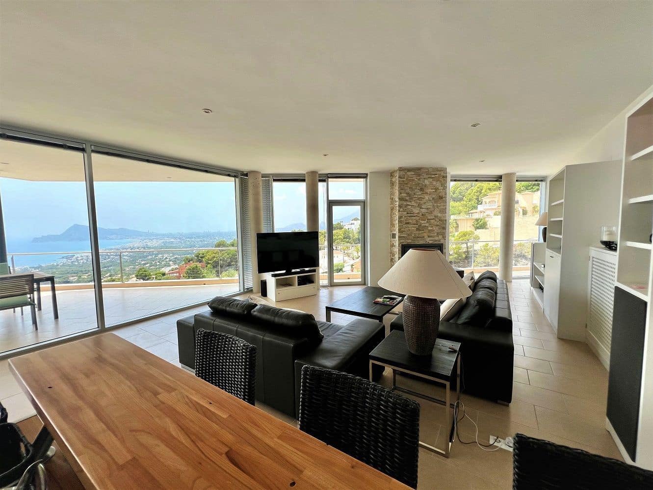 6 bedroom Villa for sale in Altea with pool garage - € 1,999,000 (Ref: 8358447)