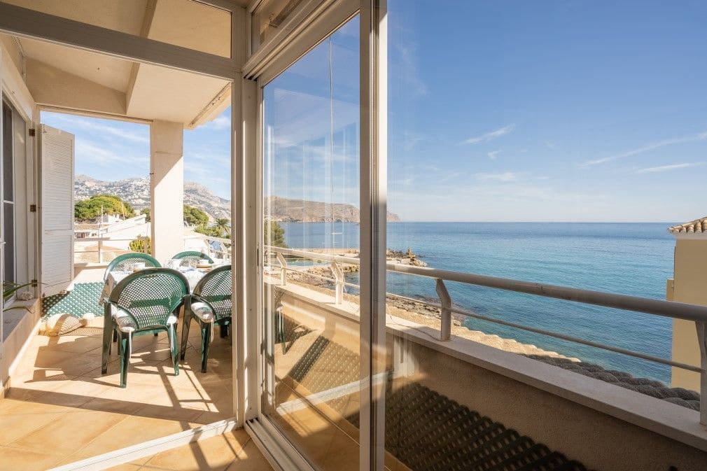2 soverom Penthouse til salgs i Altea med svømmebasseng garasje - € 675 000 (Ref: 8373127)