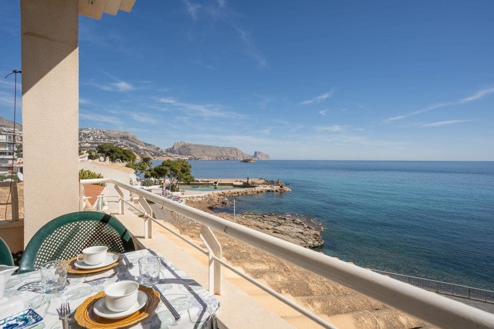 2 soverom Penthouse til salgs i Altea med svømmebasseng garasje - € 675 000 (Ref: 8373127)