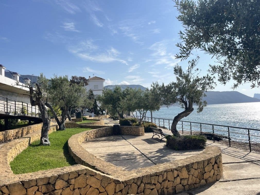 2 soverom Penthouse til salgs i Altea med svømmebasseng garasje - € 675 000 (Ref: 8373127)