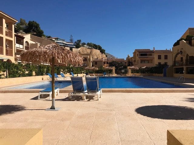 2 sovrum Lägenhet för semesterbostäder i Altea med pool - 950 € (Ref: 8394608)