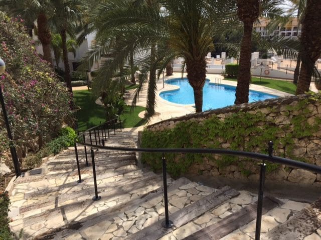 2 bedroom Apartment for rent in Altea with pool garage - € 950 (Ref: 8399302)