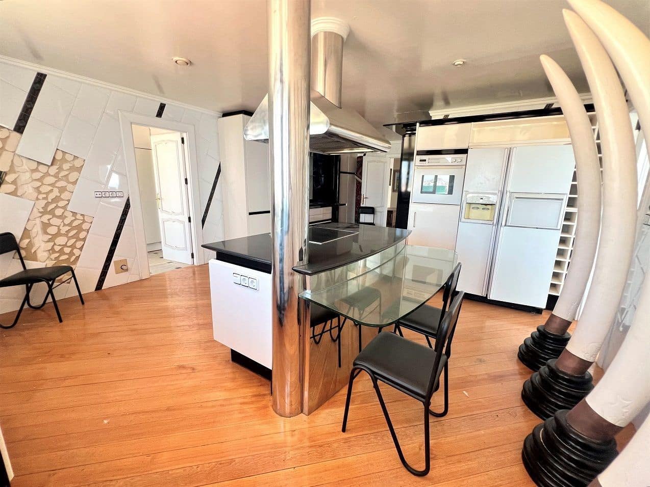 4 soverom Penthouse til salgs i Benidorm med garasje - € 1 000 000 (Ref: 8419201)