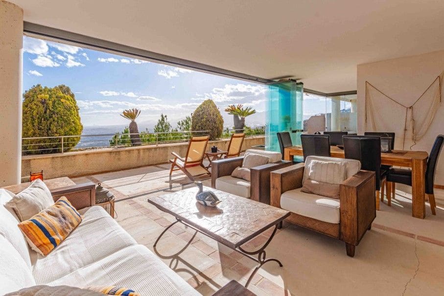 3 bedroom Apartment for sale in Altea with pool garage - € 775,000 (Ref: 8449911)