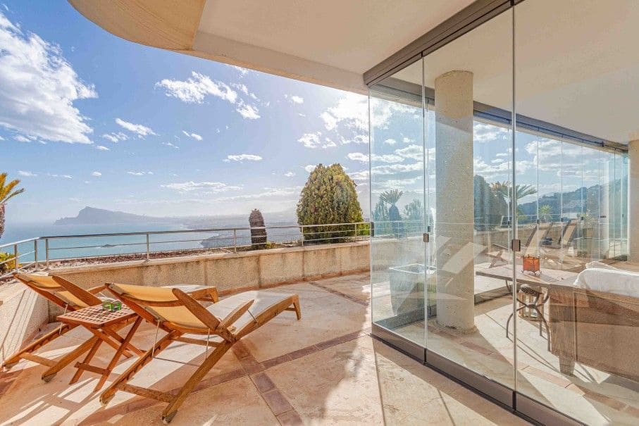 3 bedroom Apartment for sale in Altea with pool garage - € 775,000 (Ref: 8449911)