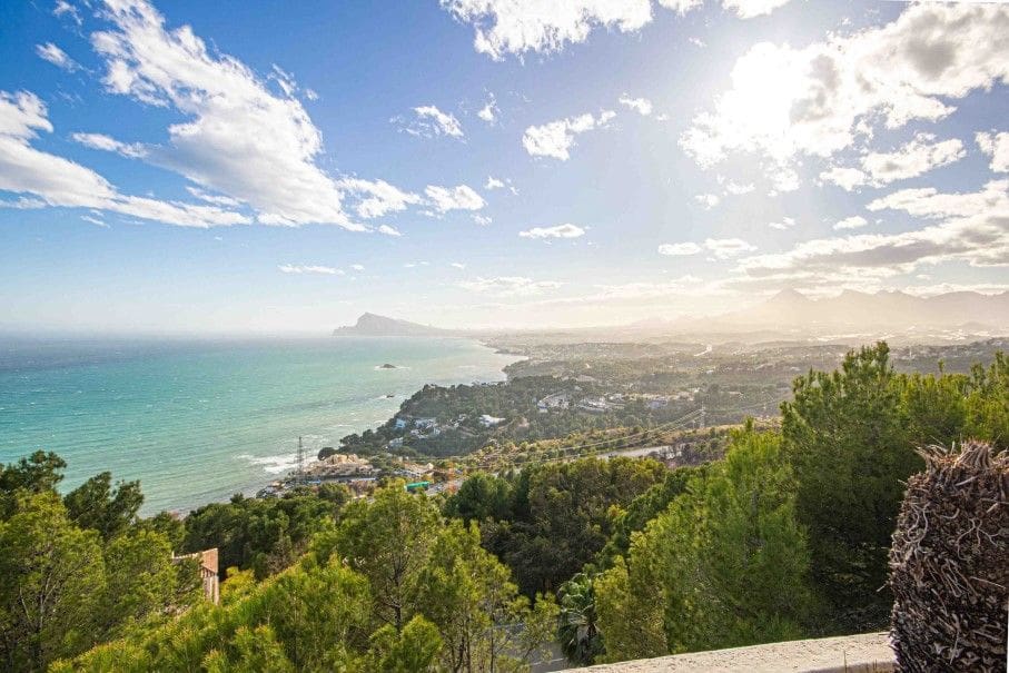 3 bedroom Apartment for sale in Altea with pool garage - € 775,000 (Ref: 8449911)