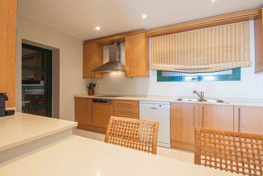 3 bedroom Apartment for sale in Altea with pool garage - € 775,000 (Ref: 8449911)