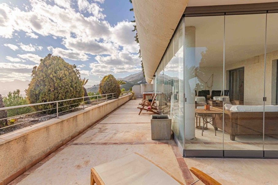 3 bedroom Apartment for sale in Altea with pool garage - € 775,000 (Ref: 8449911)