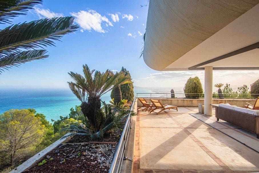 3 bedroom Apartment for sale in Altea with pool garage - € 775,000 (Ref: 8449911)