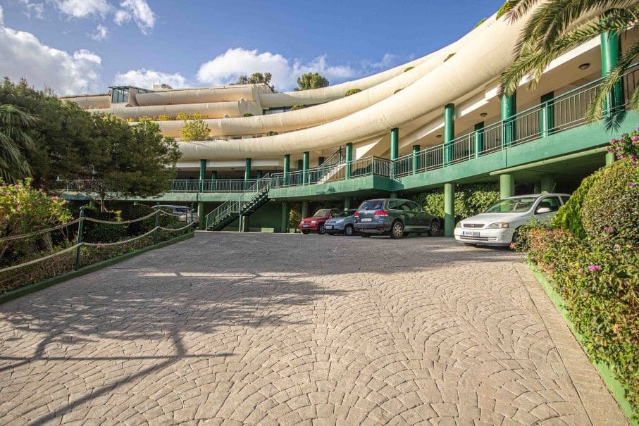 3 bedroom Apartment for sale in Altea with pool garage - € 775,000 (Ref: 8449911)