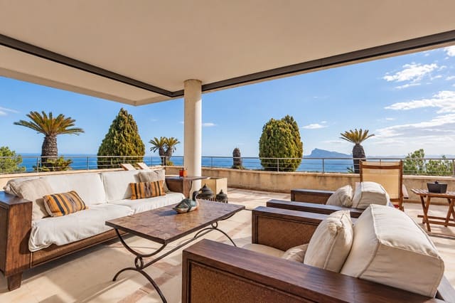 Apartamento de 3 habitaciones en Altea en venta con piscina garaje - 690.000 € (Ref: 8449911)