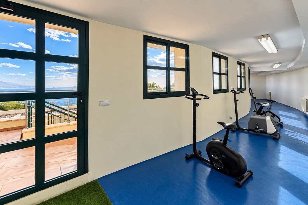 Apartamento de 3 habitaciones en Altea en venta con piscina garaje - 690.000 € (Ref: 8449911)