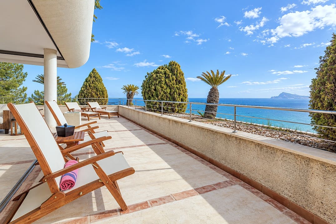 Apartamento de 3 habitaciones en Altea en venta con piscina garaje - 690.000 € (Ref: 8449911)