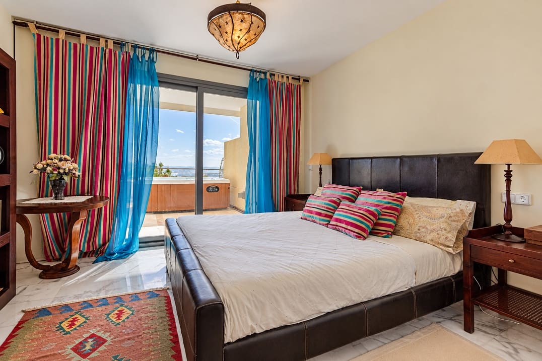Apartamento de 3 habitaciones en Altea en venta con piscina garaje - 690.000 € (Ref: 8449911)