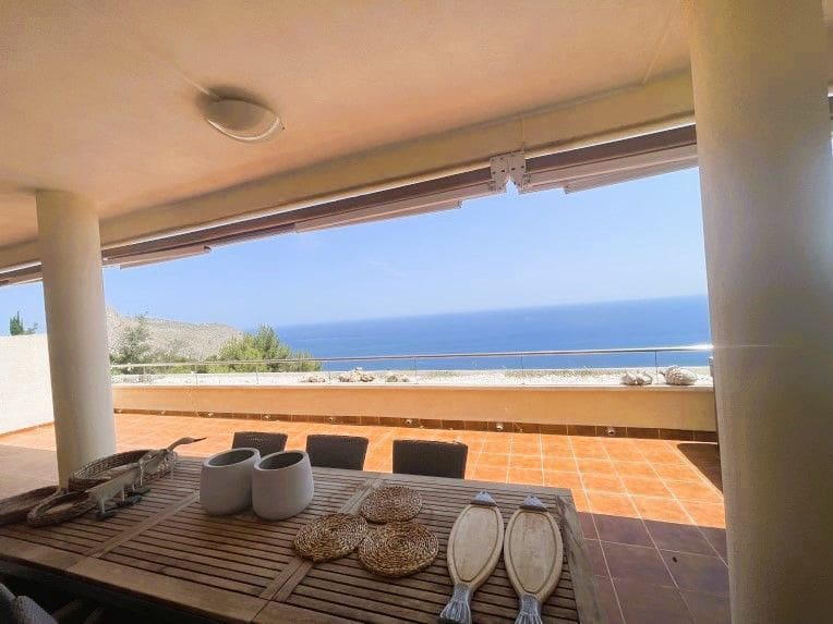 3 bedroom Apartment for sale in Altea with pool garage - € 589,000 (Ref: 8533695)