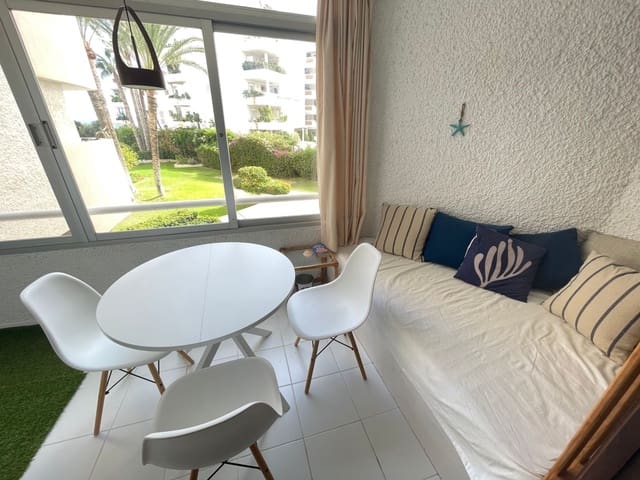 1 bedroom Apartment for rent in Altea with pool - € 2,500 (Ref: 8533696)